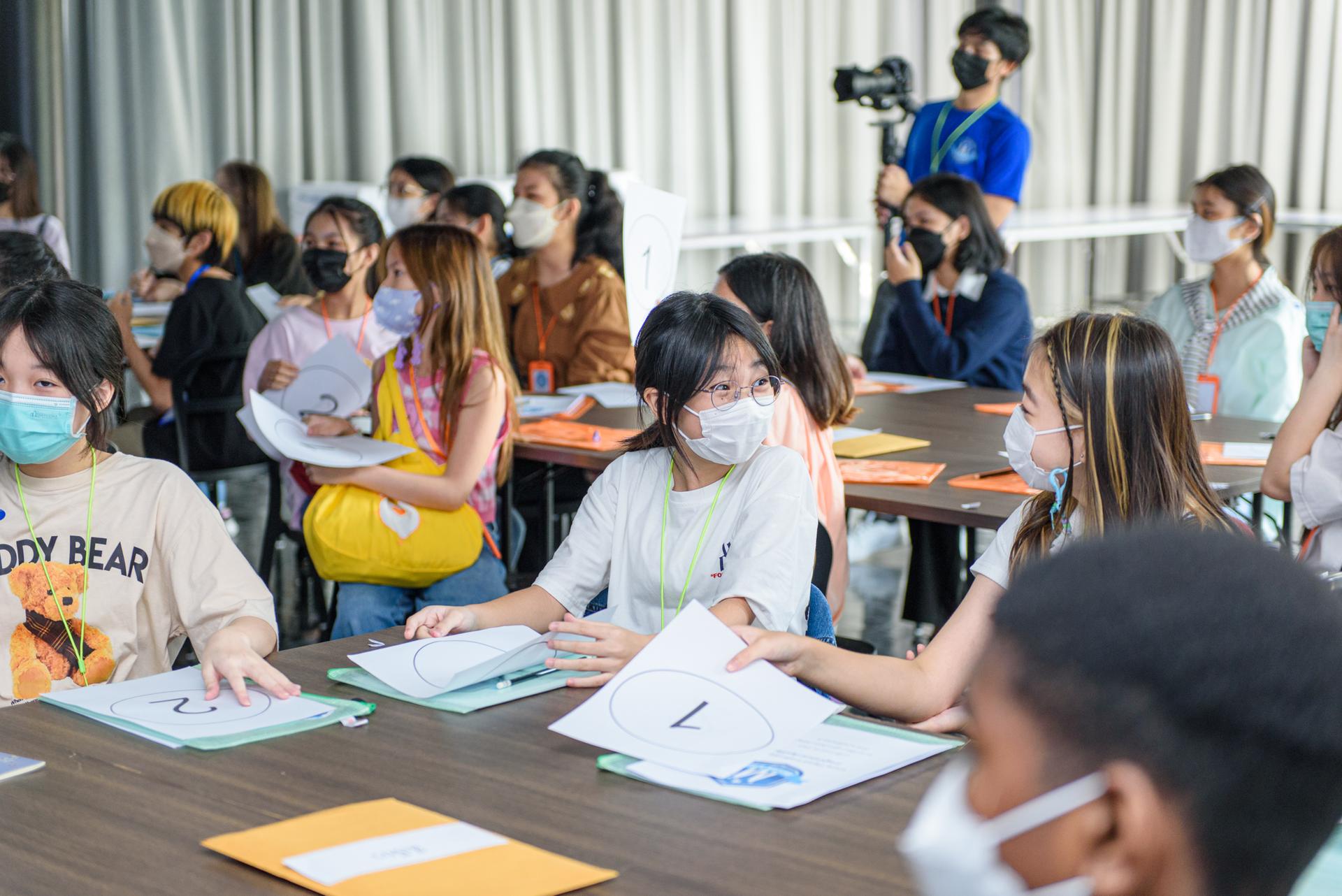images/school-section-2-2.jpg