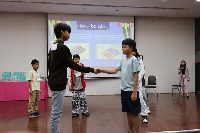 /images/start-up-camp-for-kids-7.jpg